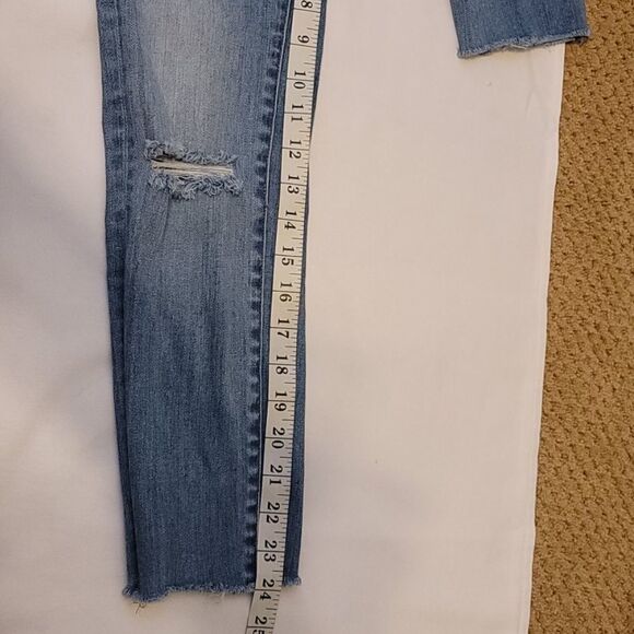 Madewell destressed jeans size 27 - Picture 6 of 9